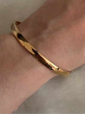 kate spade Polished Gold Slim Bangle Bracelet